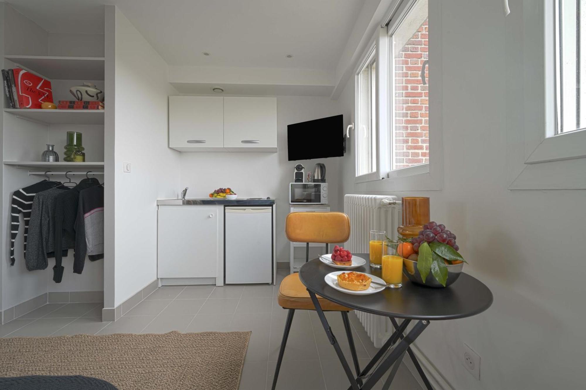 Modern Bright Apartment In Appart'Hotel Saint-Maur-des-Fossés エクステリア 写真