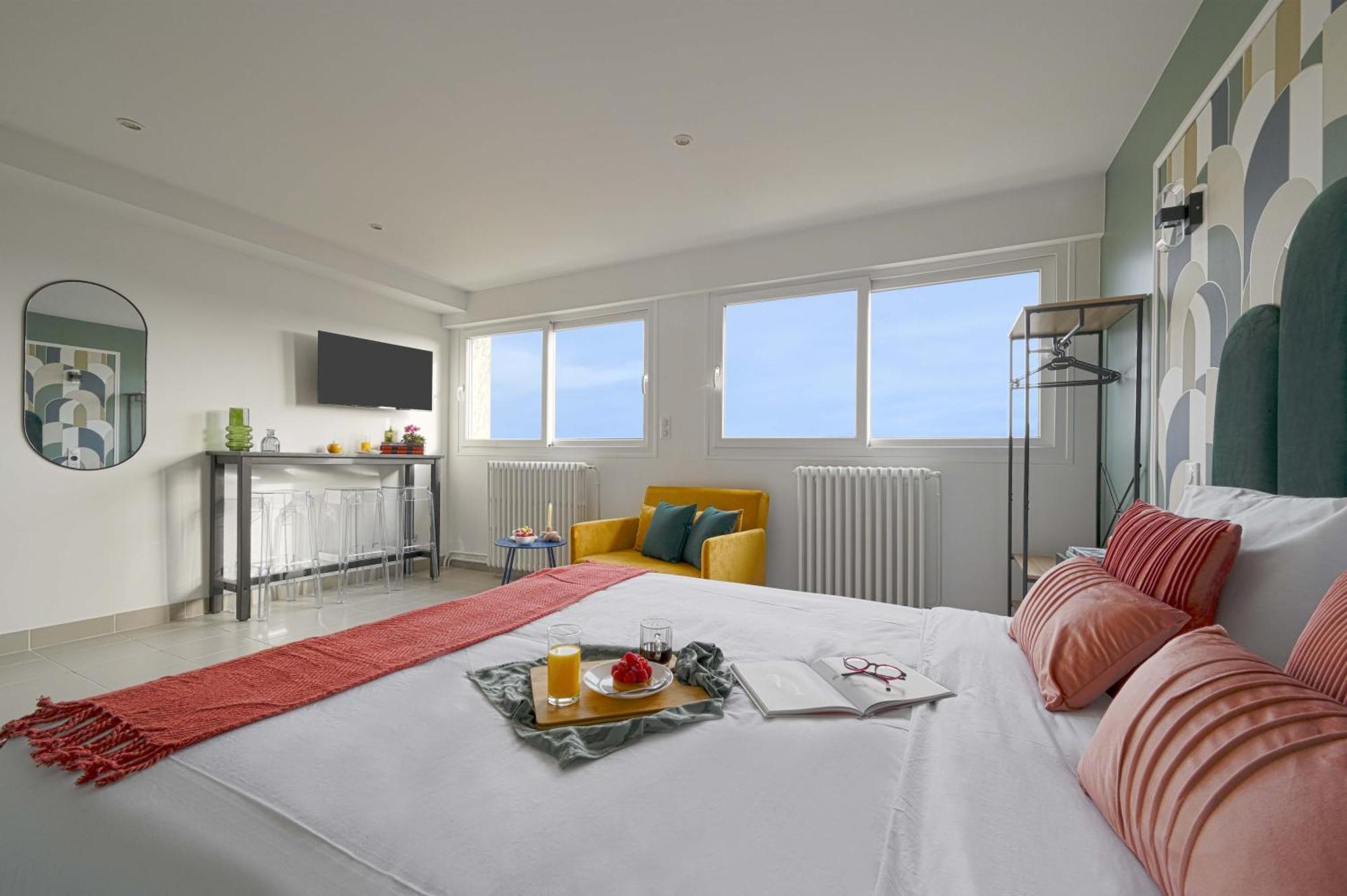Modern Bright Apartment In Appart'Hotel Saint-Maur-des-Fossés エクステリア 写真