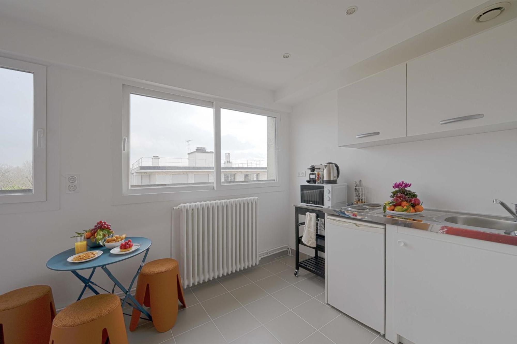 Modern Bright Apartment In Appart'Hotel Saint-Maur-des-Fossés エクステリア 写真